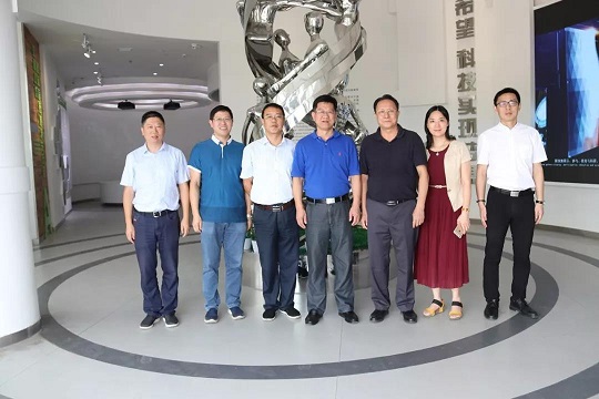 1538197879492303.jpg 1.jpg